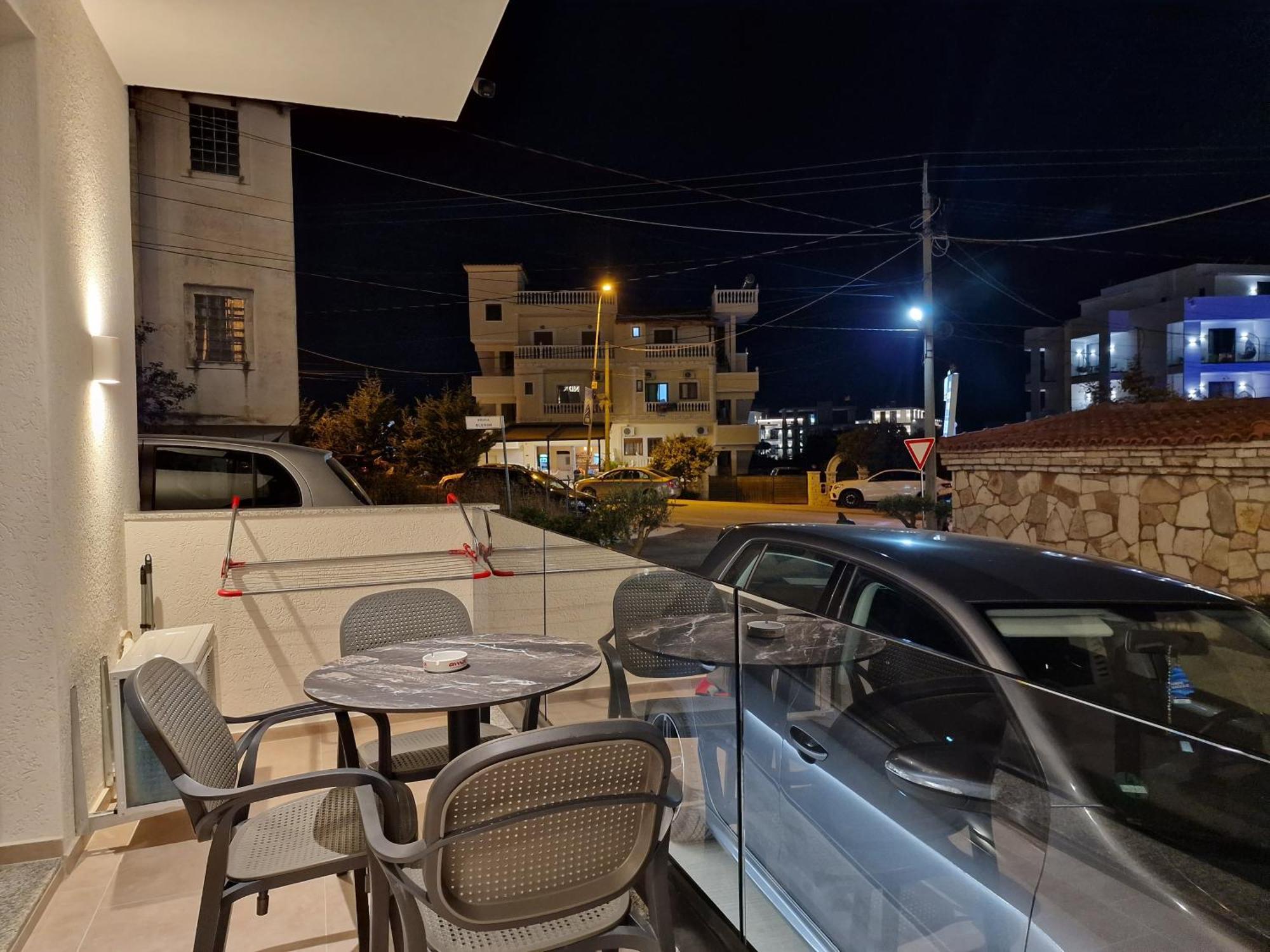 Feniks Hotel Ksamil Esterno foto